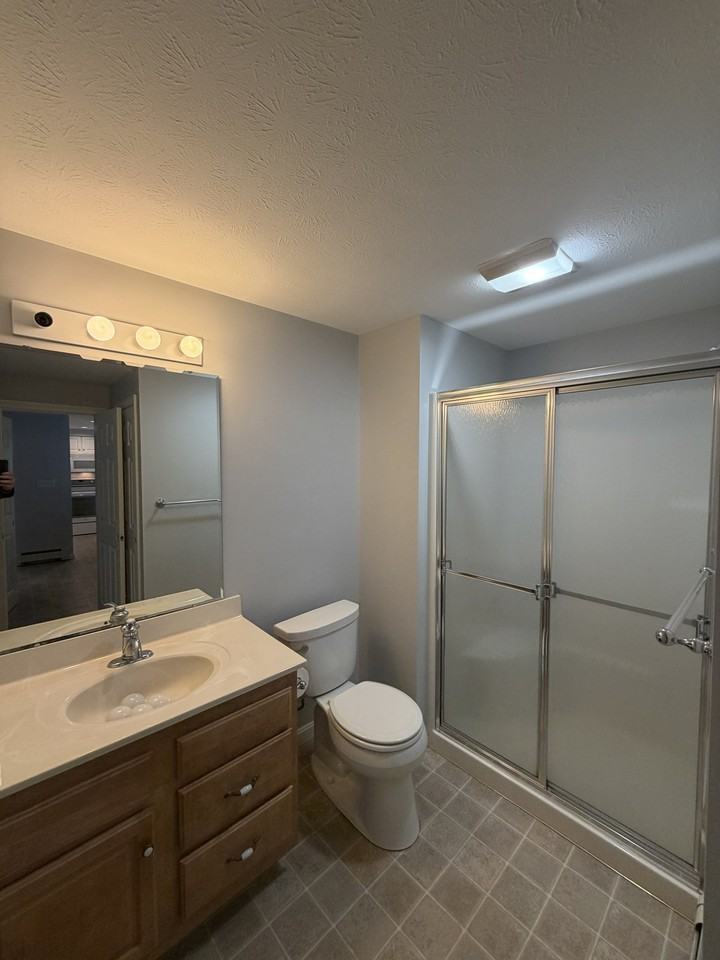 11 Cambridge Ct - Photo 6 of 10