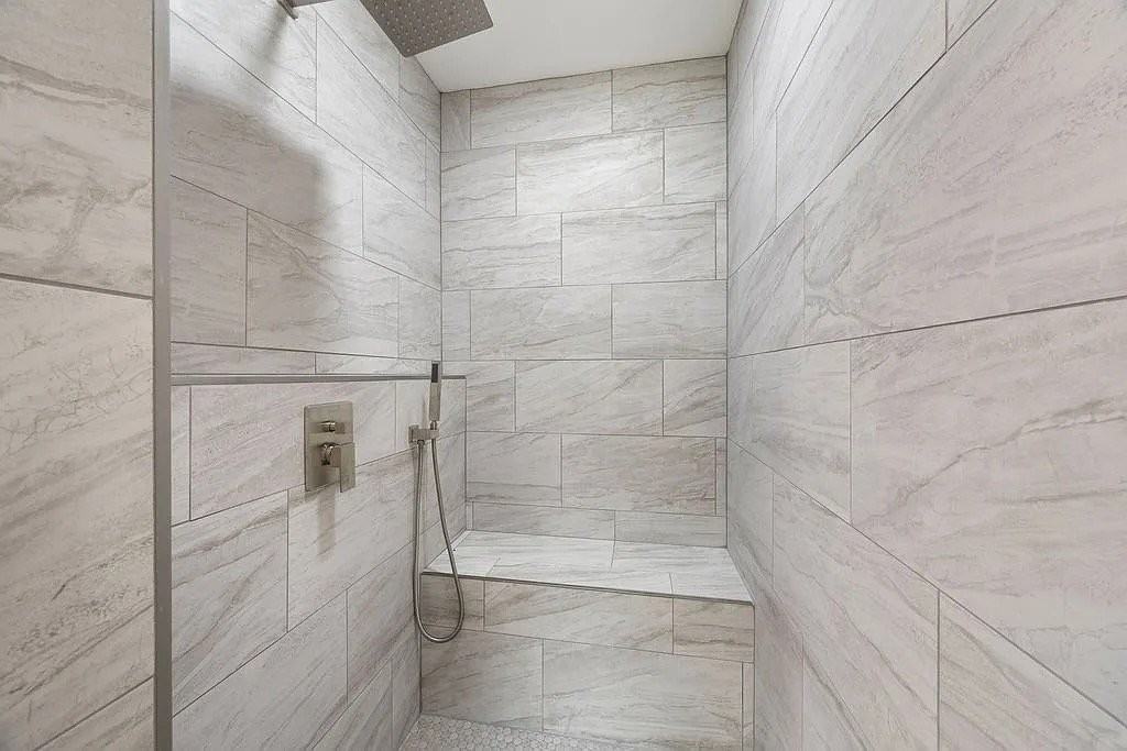 4214 W Northview Ave - Photo 5 of 8