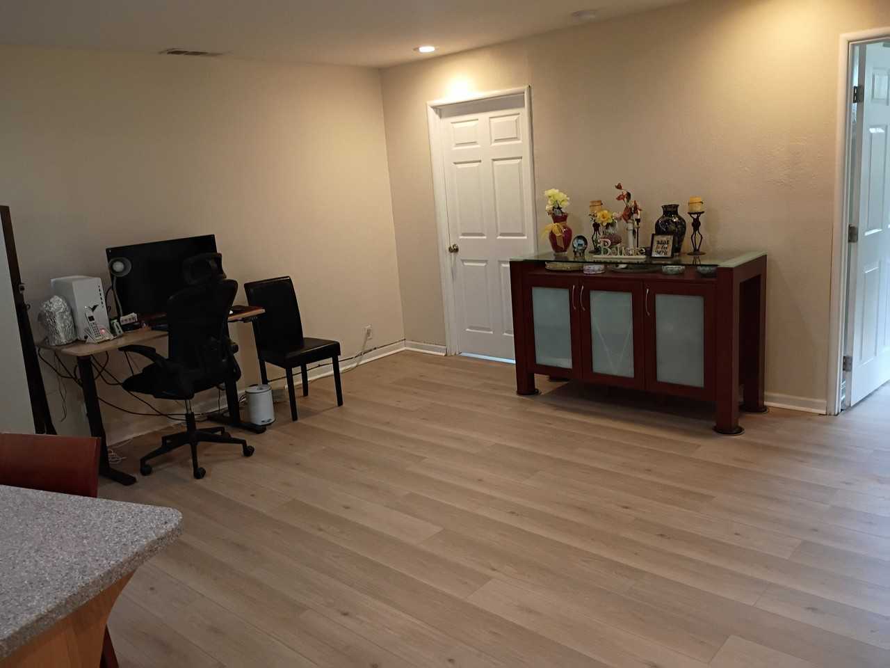 10512 Glenview Way #5 - Photo 6 of 7