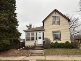 featured image of 405 Washington St