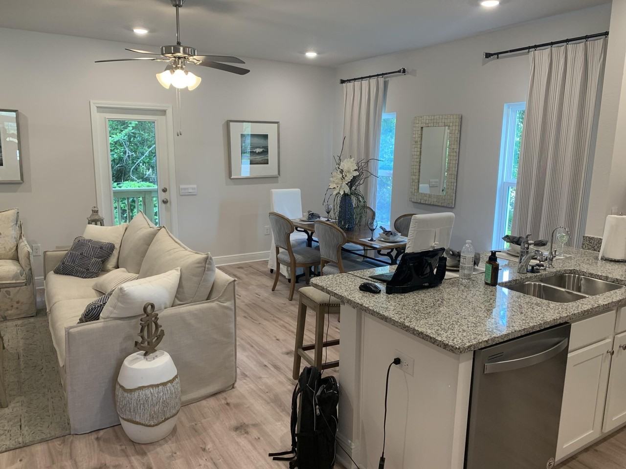 49 Sandy Cove Way - Photo 5 of 15