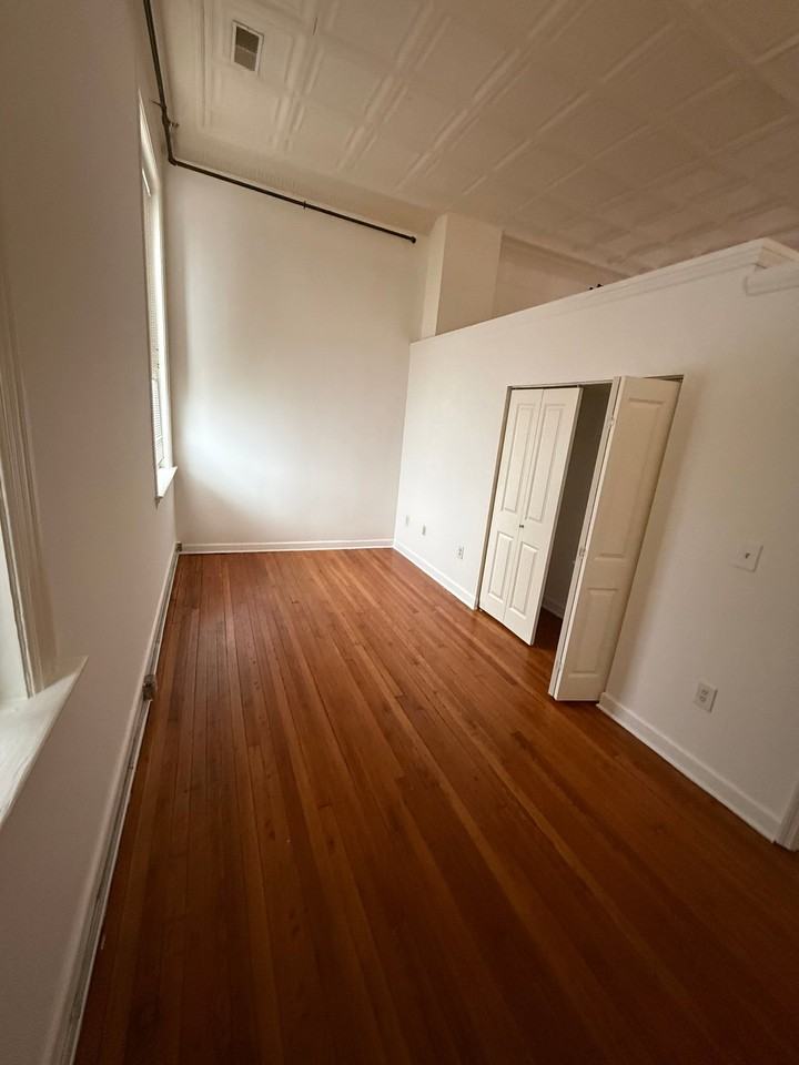1312 Guilford Ave #202 - Photo 3 of 5