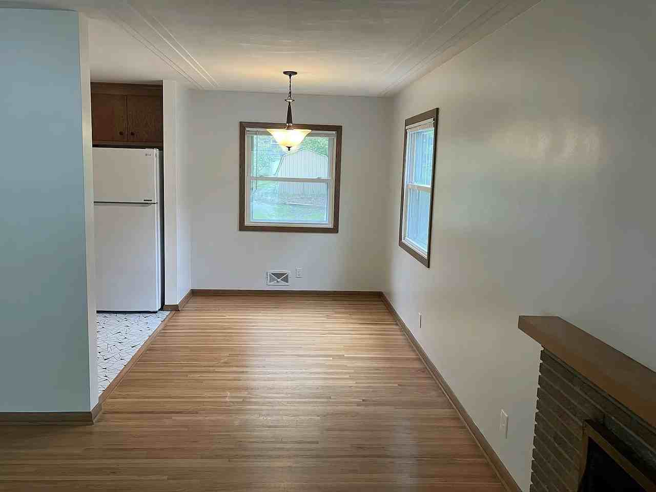 6625 11th Ave S - Photo 5 of 14