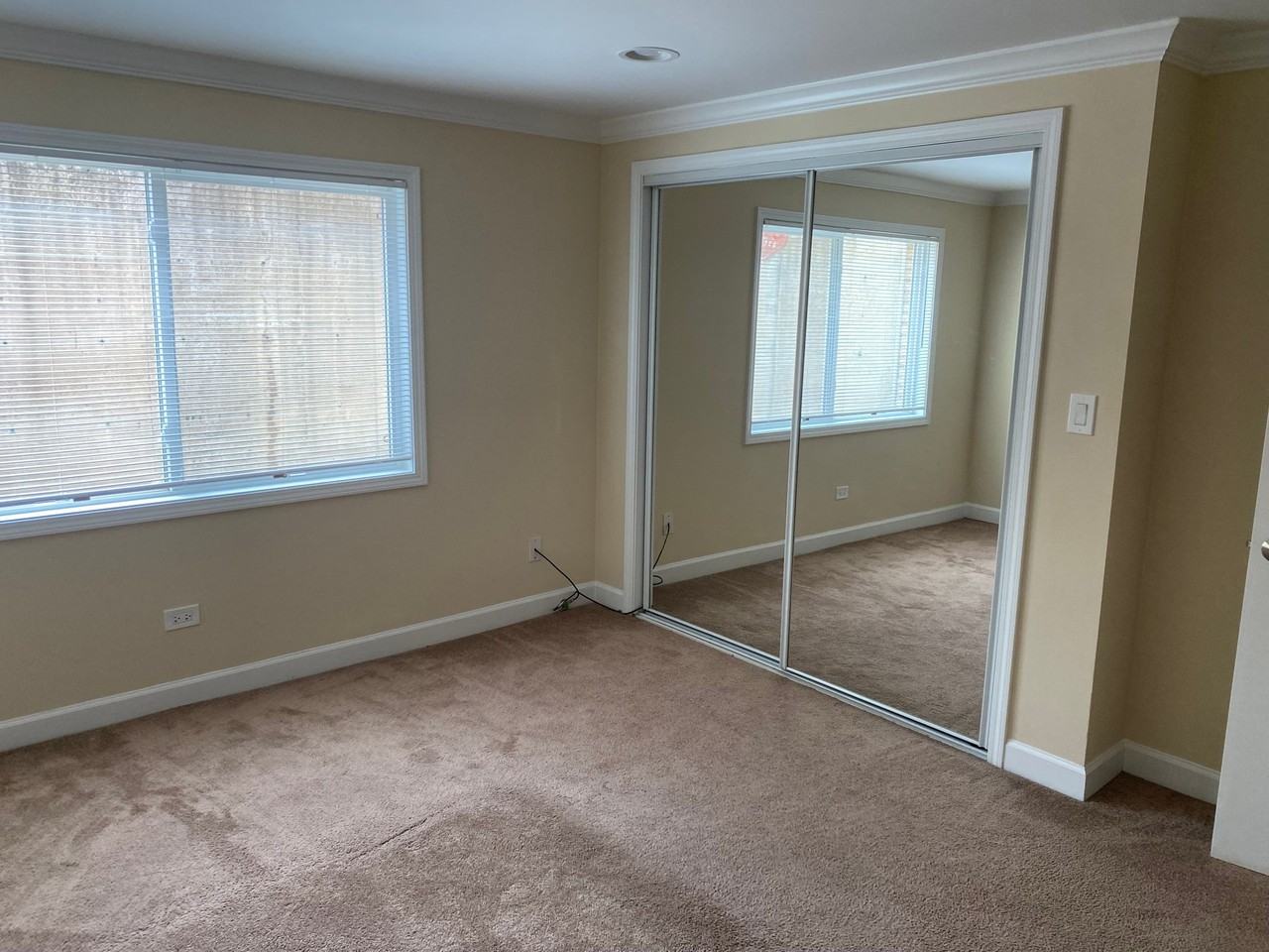 5142 Fairview Ave #7 - Photo 4 of 6
