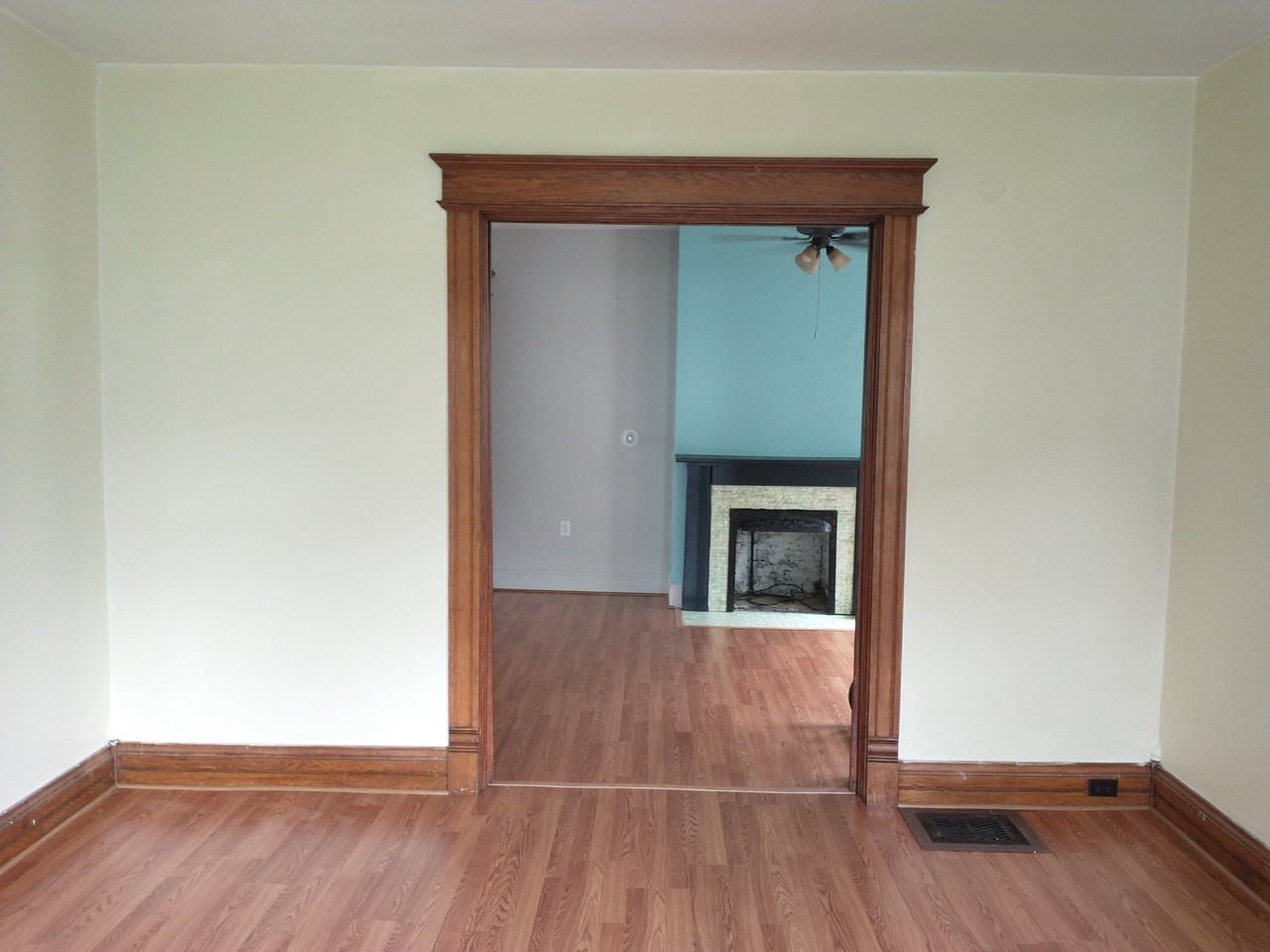 426 Wilkinson St #1F - Photo 2 of 10
