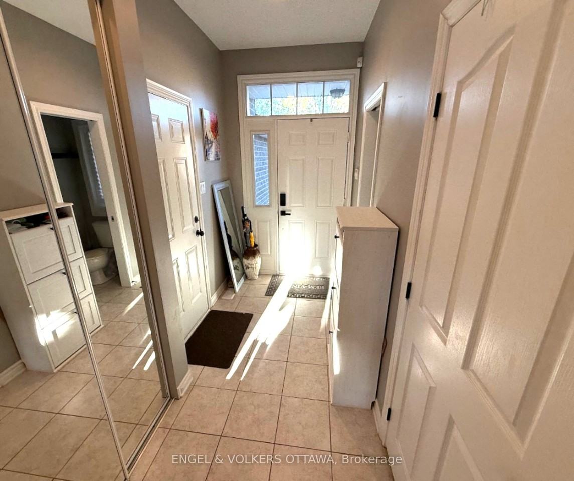 305 Grey Seal Cir - Photo 2 of 18