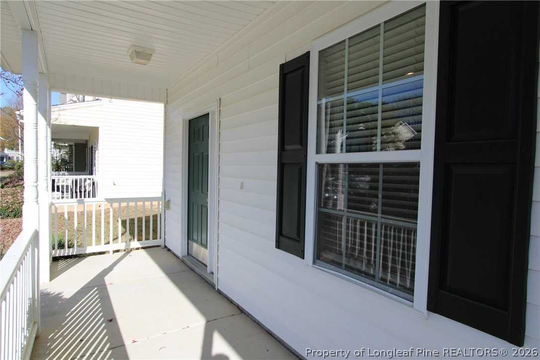 3921 Volkswalk Pl - Photo 2 of 34