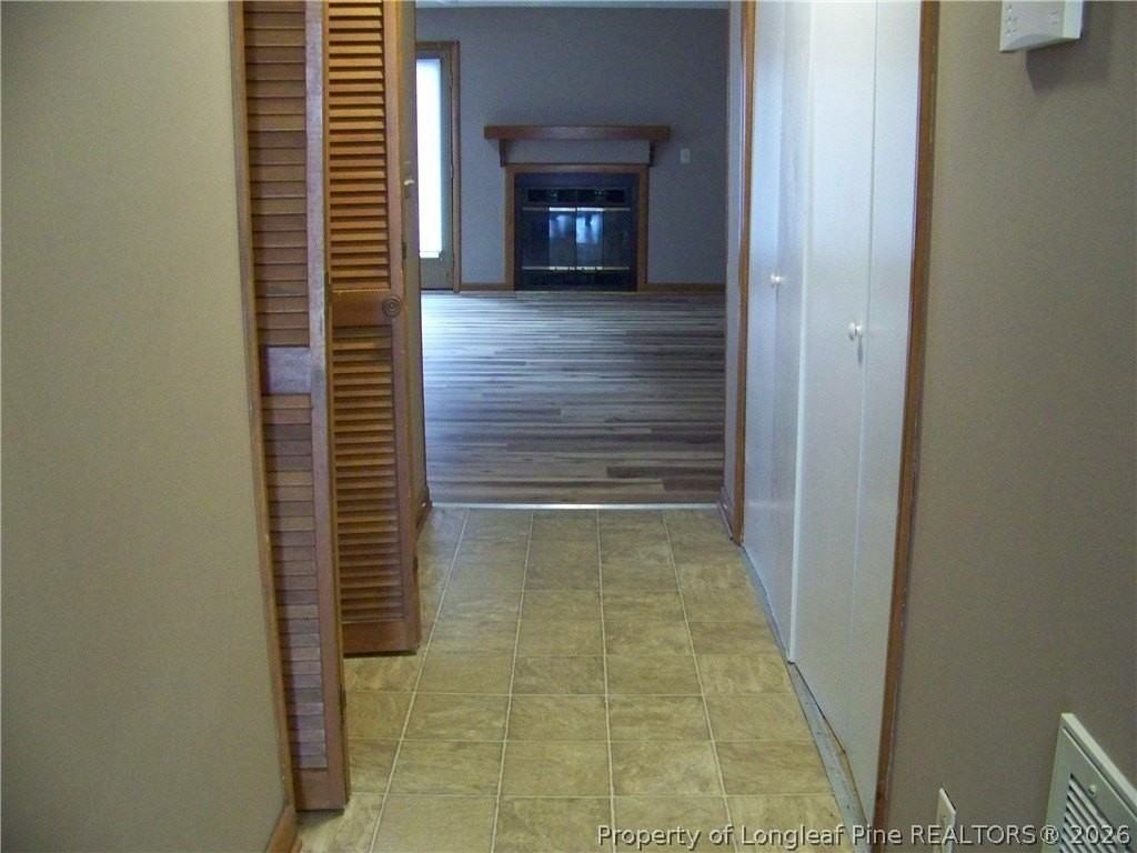 1198 Windham Ct - Photo 6 of 17