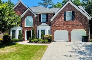 featured image of 2887 Montview Dr Sw