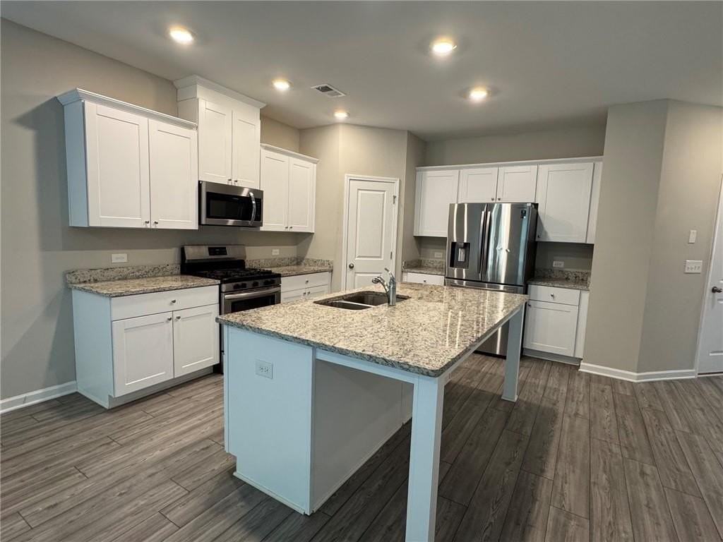 6012 Harbor Landing Dr - Photo 3 of 12