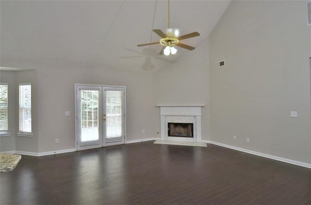 2865 Cressington Bnd Nw - Photo 3 of 27