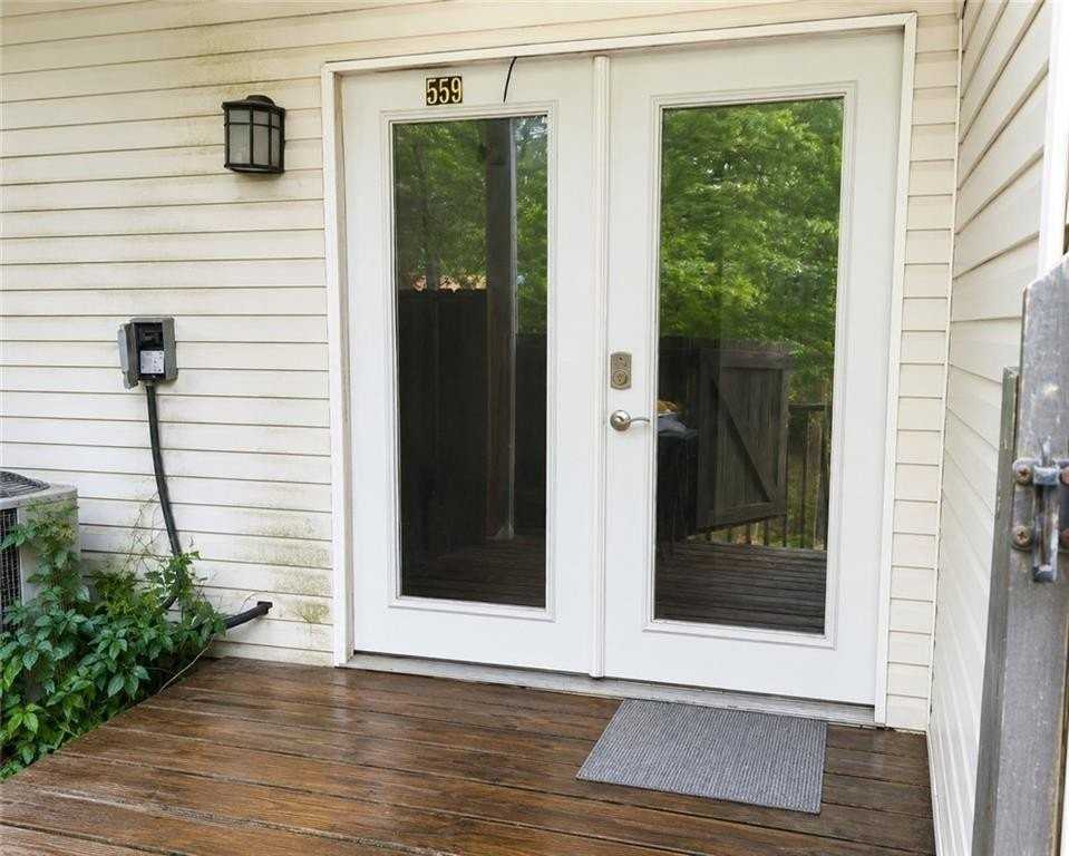 559 Northridge Crossing Dr