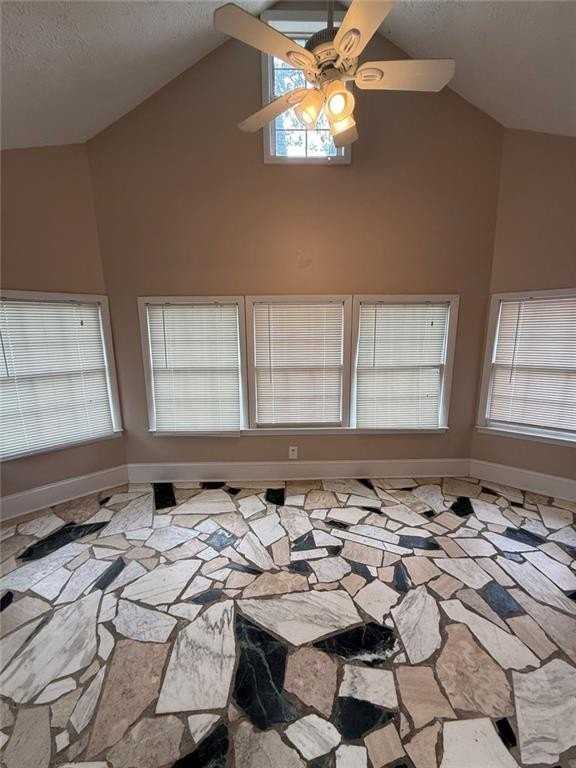 1011 Peek St Nw - Photo 5 of 12
