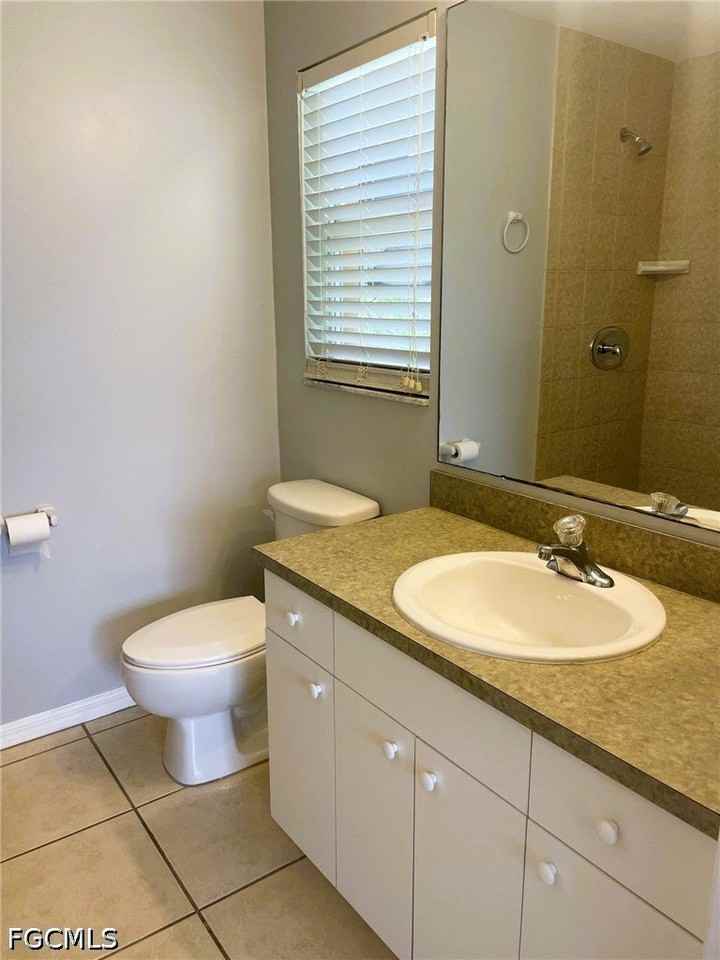 616 Se 9th St - Photo 6 of 8