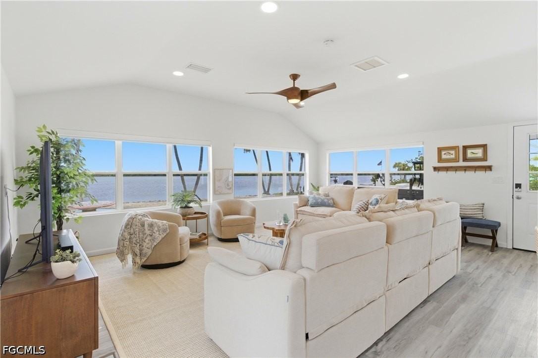 2669 Coco Plum Dr - Photo 5 of 45
