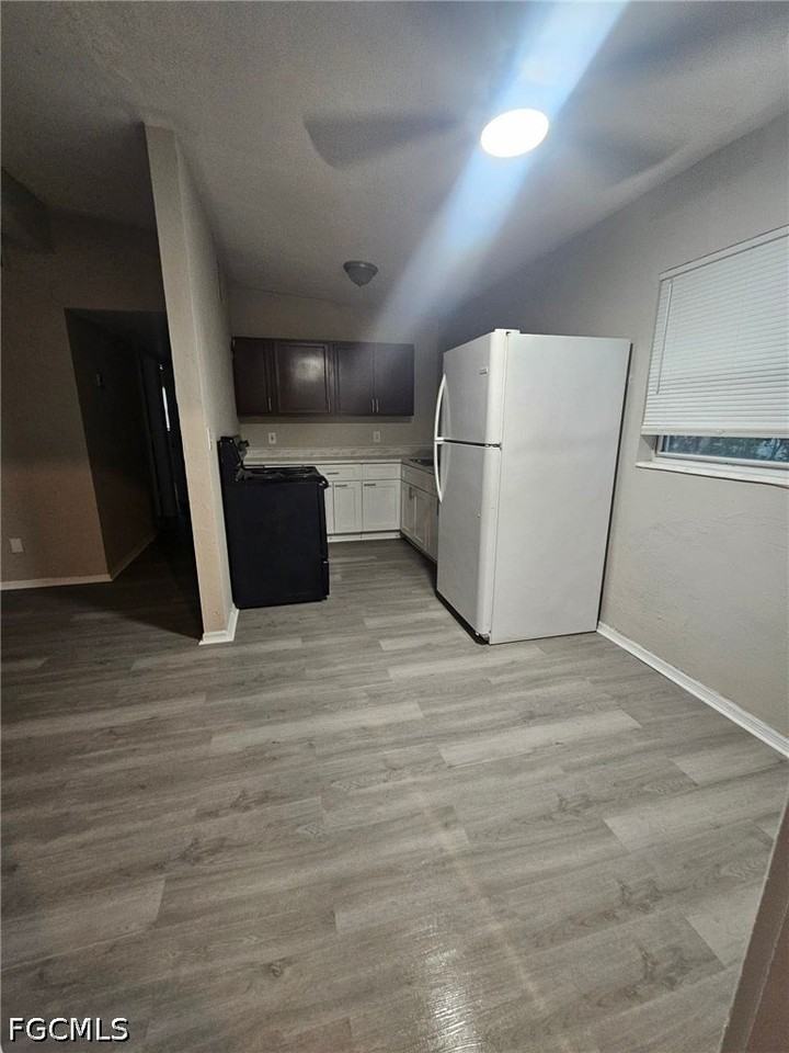 3022 Guava St - Photo 2 of 8