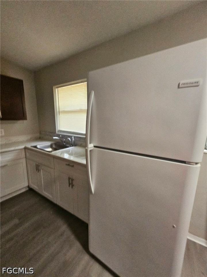 3022 Guava St - Photo 6 of 8