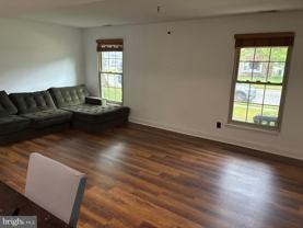 20 Woodvale Dr - Photo 1 of 1