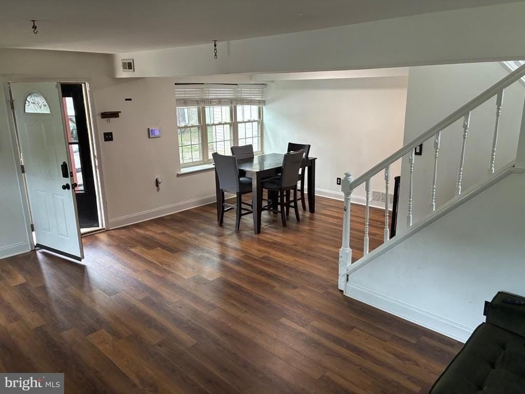 20 Woodvale Dr - Photo 5 of 22