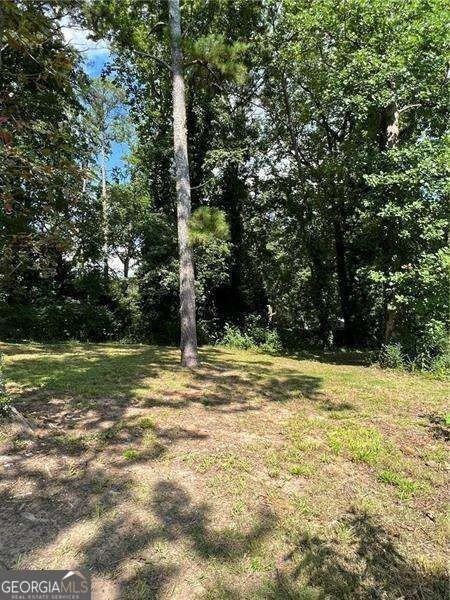 2005 Benson Ave Se - Photo 2 of 14