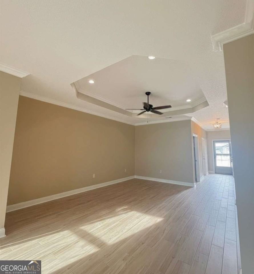 174 Ryan Nicholas Dr - Photo 4 of 34