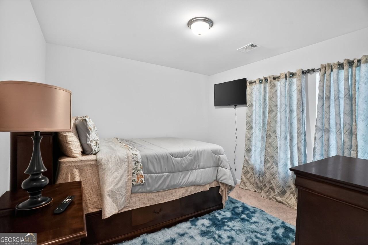 1127 2nd St Nw - Photo 6 of 22