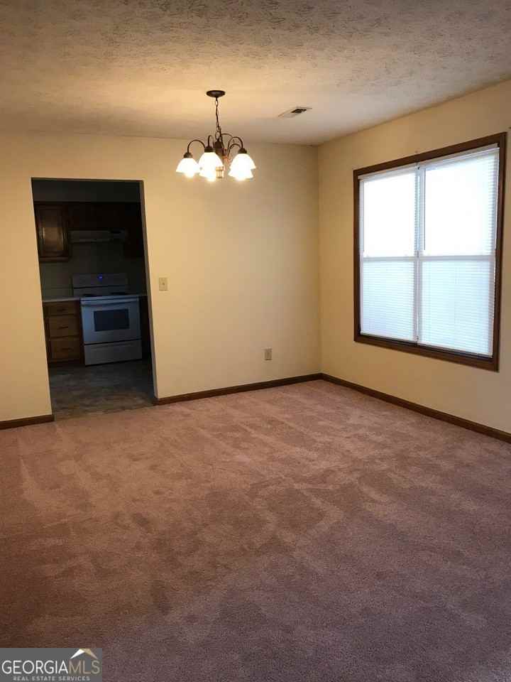 111 Bowmoor Bank - Photo 6 of 10