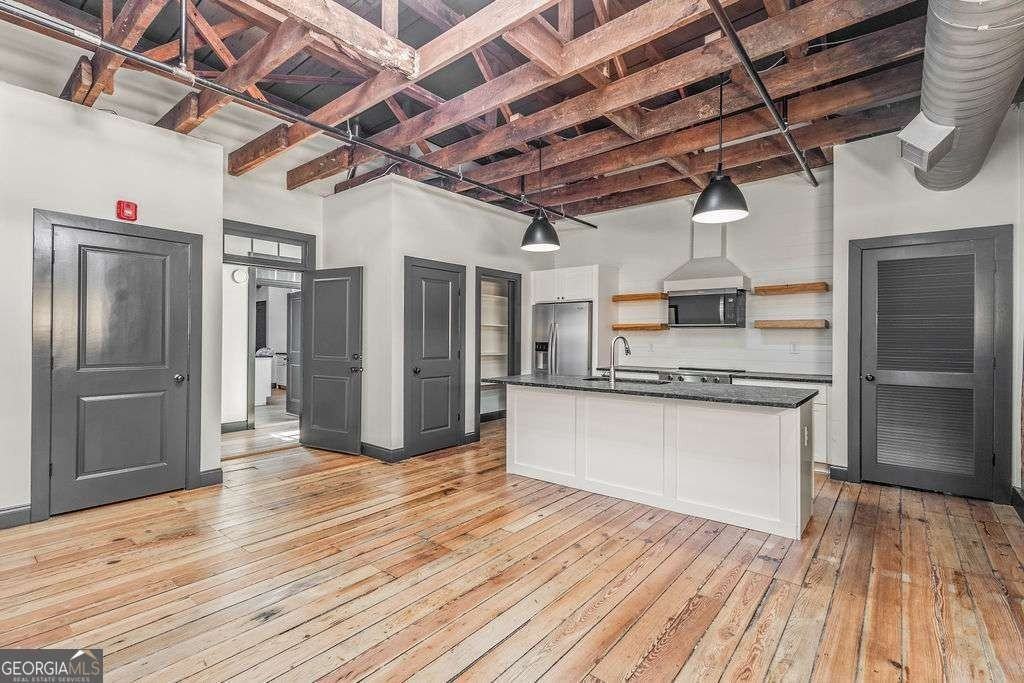 13 Greenville St #B - Photo 3 of 13