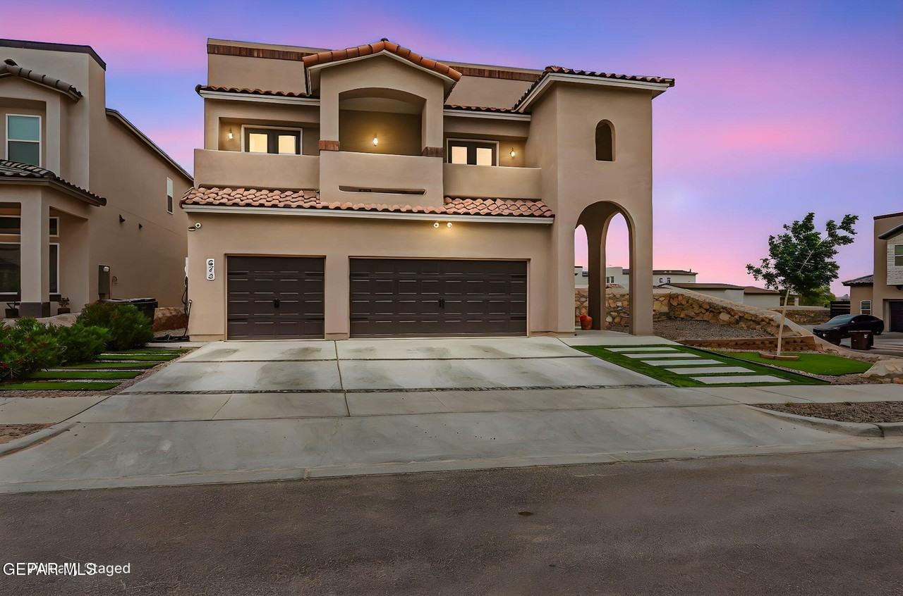 672 La Entrada Cir - Photo 2 of 40