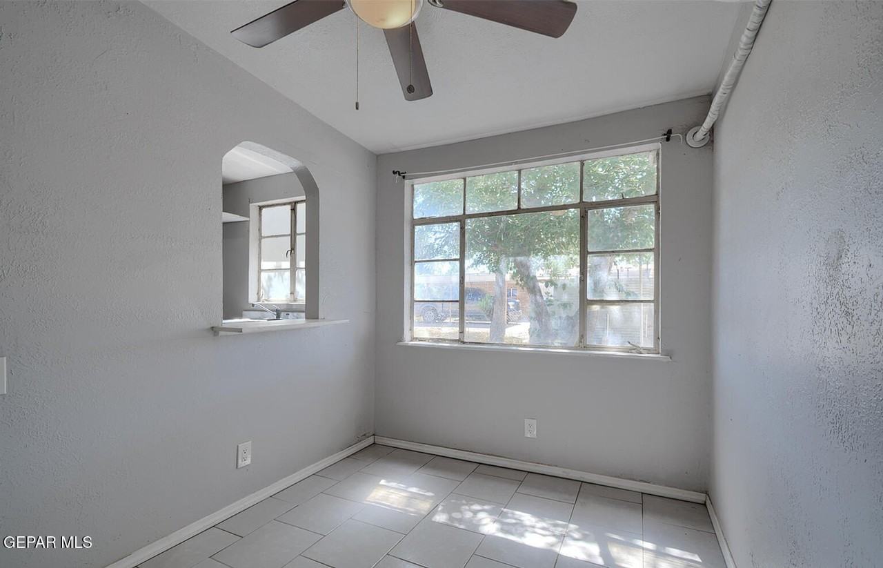 10368 Potencia Dr #B - Photo 3 of 19
