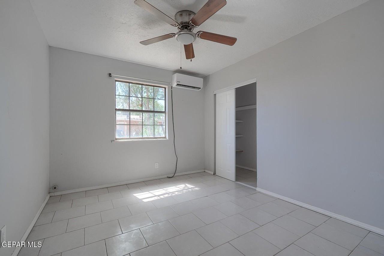 10368 Potencia Dr #B - Photo 7 of 19