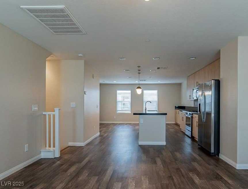 9050 W Tropicana Ave #1072 - Photo 7 of 13