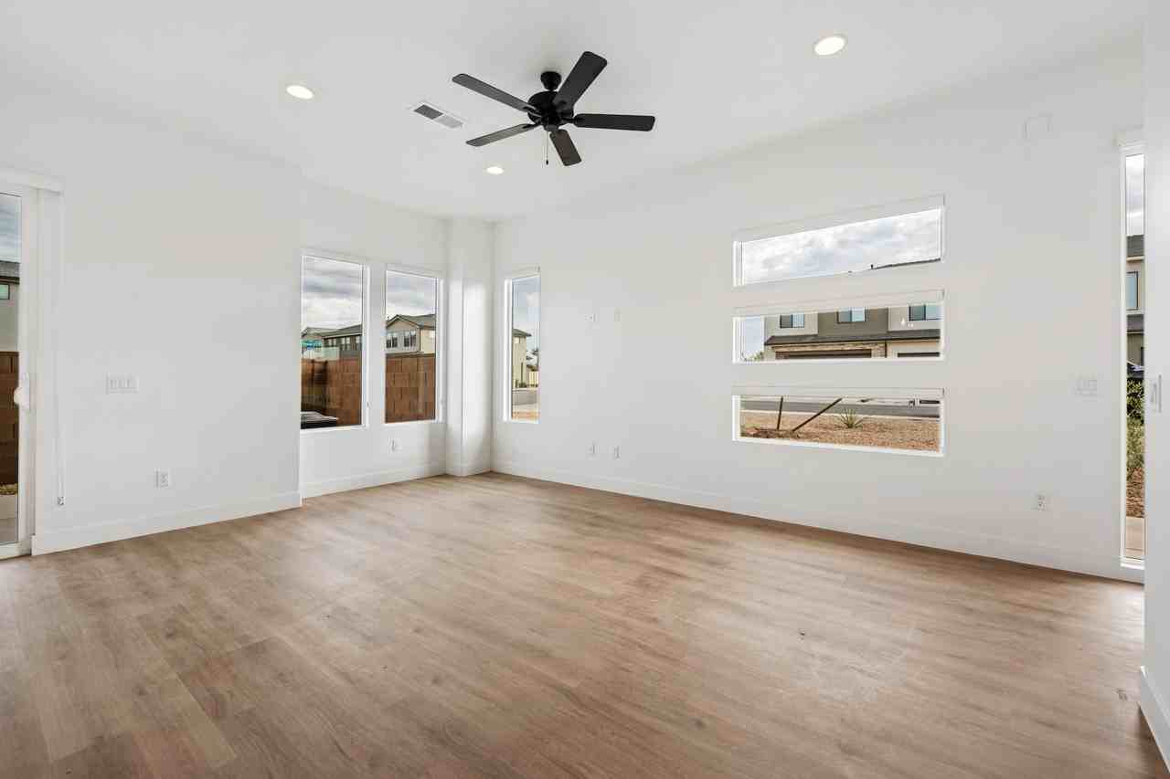 2668 E Rain Tree St #1 - Photo 4 of 23