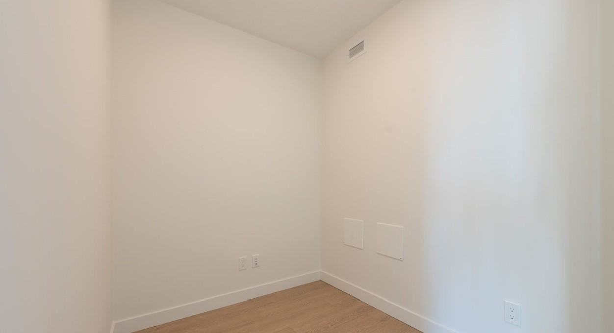 13696 100 Avenue #903 - Photo 5 of 15