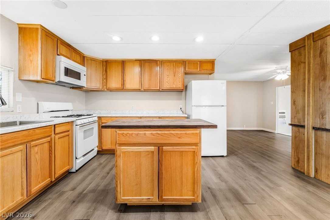 2847 Mammoth Ct - Photo 7 of 37