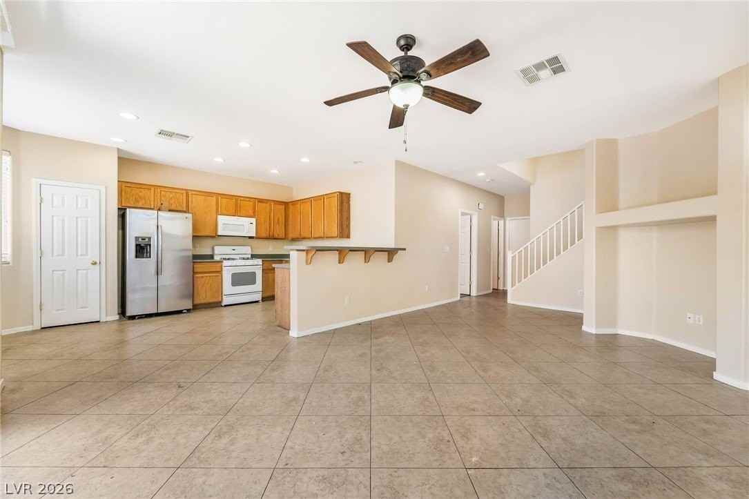 8104 Caspian Moon Dr - Photo 7 of 36