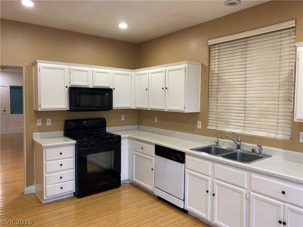 306 Winery Ridge St - Photo 7 of 17