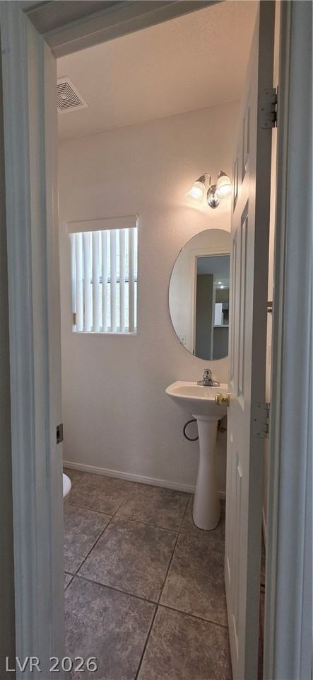 3358 Hillside Garden Dr - Photo 5 of 44