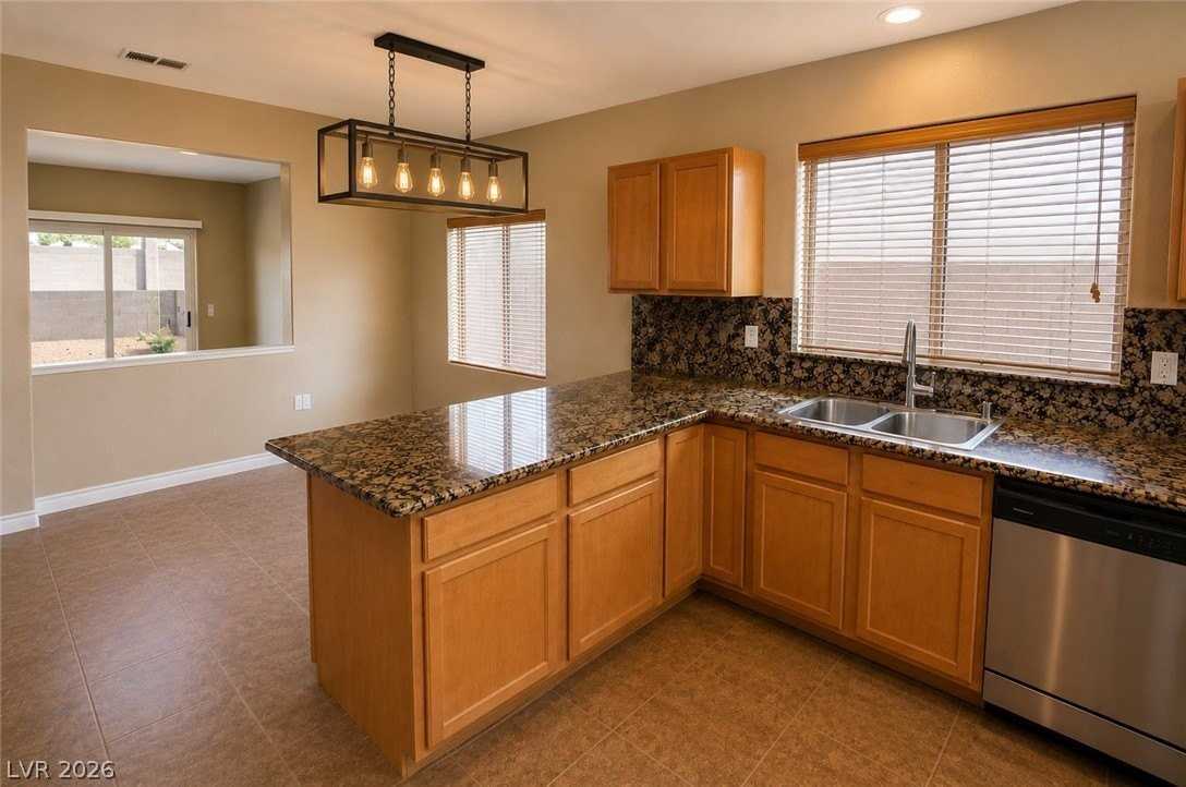 4881 Castello Way - Photo 7 of 22