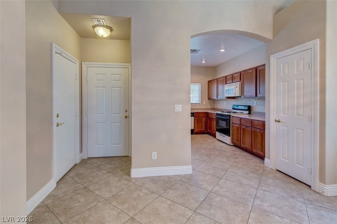 2288 Bull Lake Dr - Photo 3 of 30
