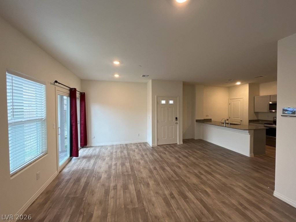 4261 Venus Falls Ave - Photo 3 of 11
