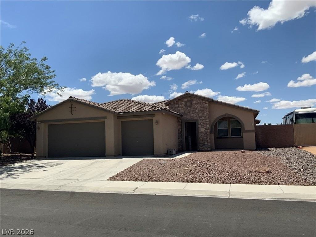 5819 E Badlands Ln - Photo 3 of 24