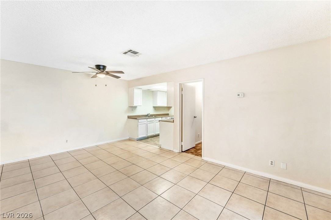 457 N Lamb Blvd #B - Photo 6 of 17