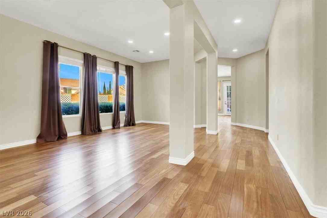 1330 Coulisse St - Photo 4 of 32