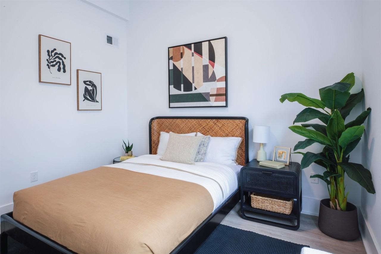 25 E 22nd St #207 - Photo 6 of 29