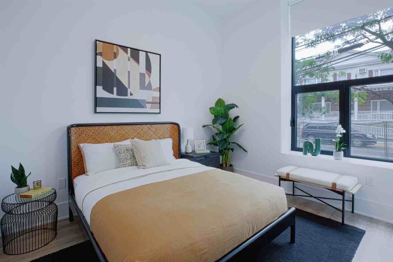 25 E 22nd St #207 - Photo 7 of 29
