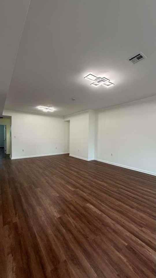 225 Halladay St #2 - Photo 7 of 8