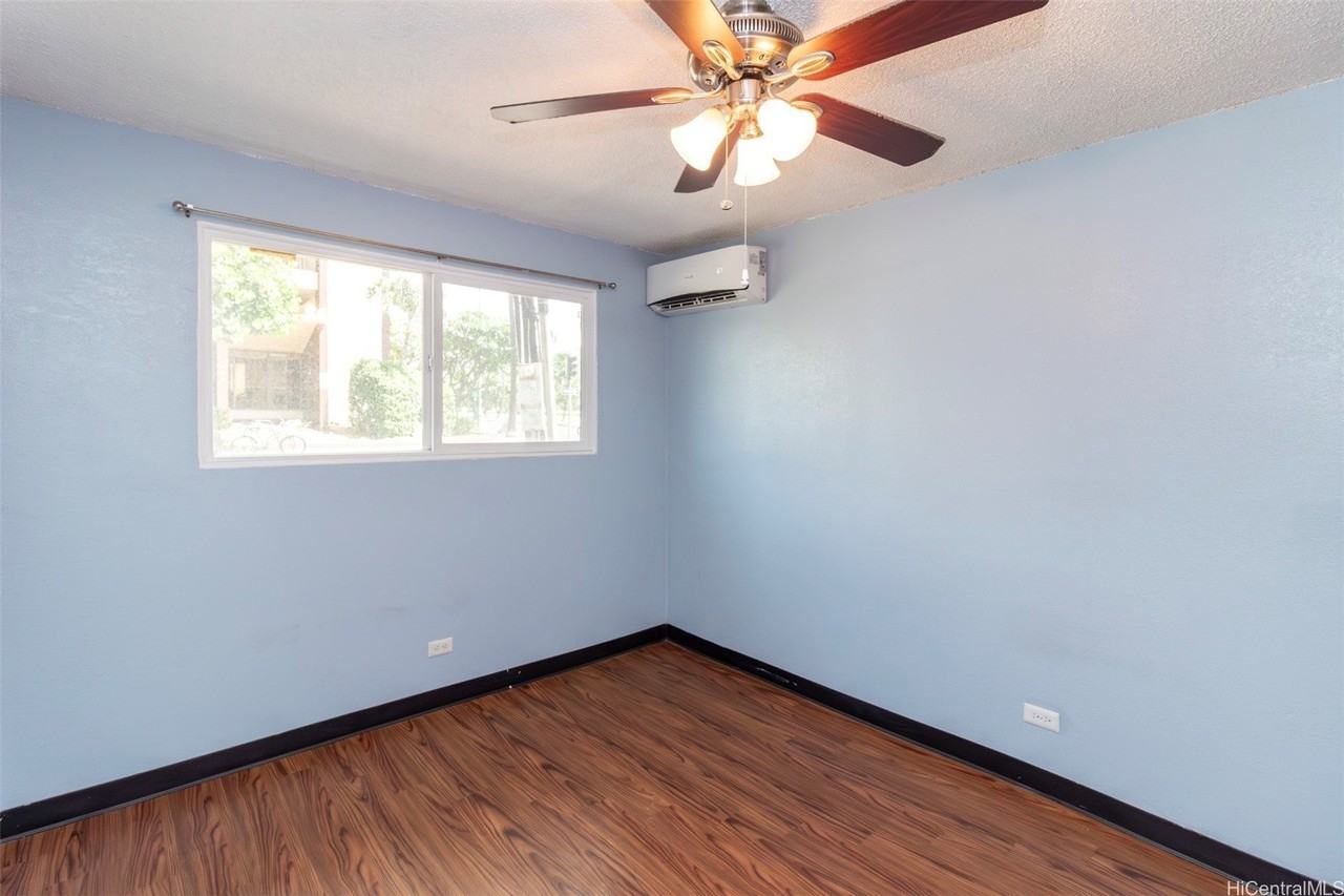 2503 Ala Wai Blvd #C - Photo 4 of 5