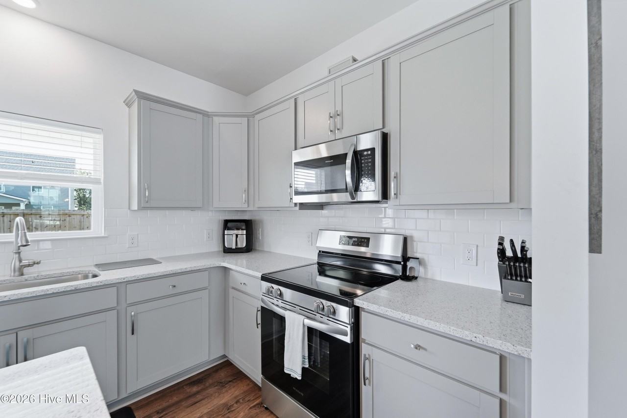 104 Harvest Bluff Ln - Photo 7 of 27