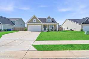 featured image of 104 Harvest Bluff Ln